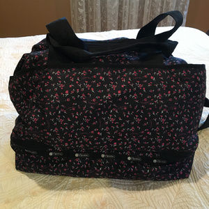 LeSportsac Large Dakota Deluxe Travel Tote